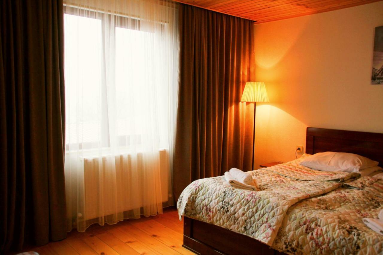 Sakhli Laghamshi Hotel Местия Екстериор снимка