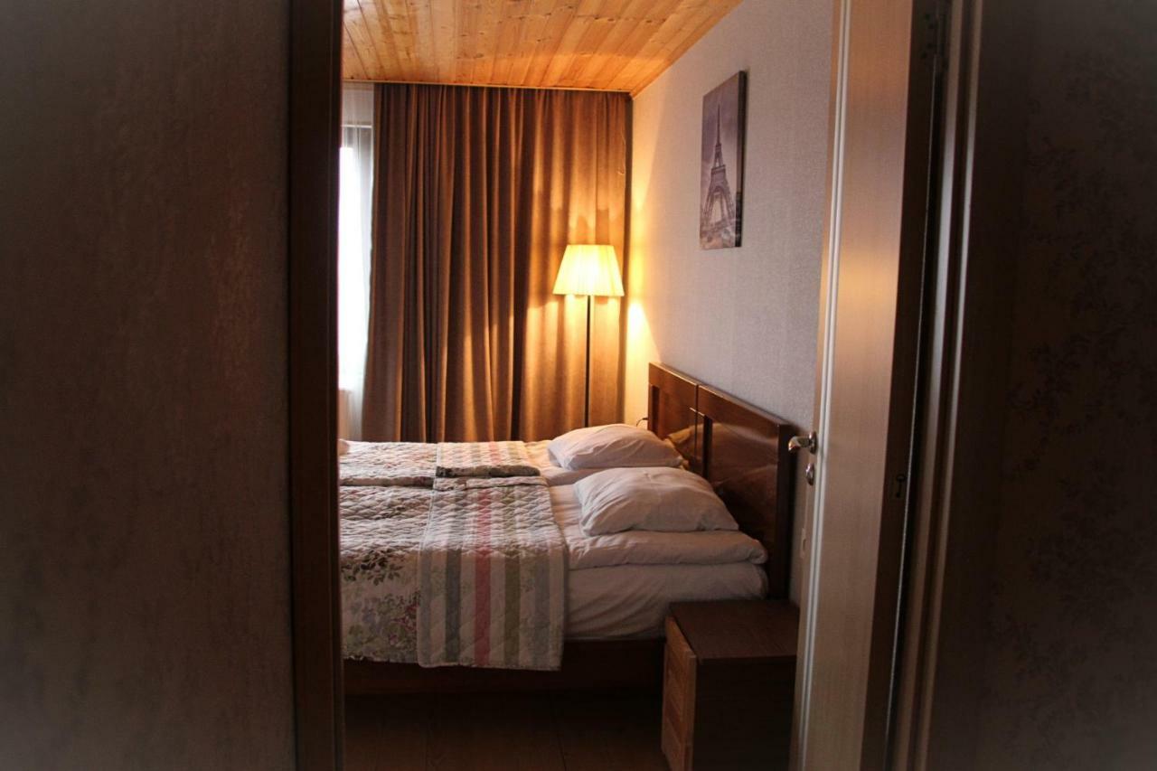 Sakhli Laghamshi Hotel Местия Екстериор снимка
