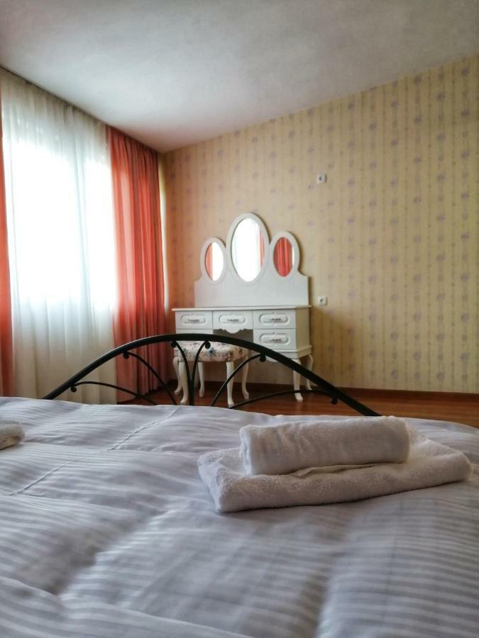 Sakhli Laghamshi Hotel Местия Екстериор снимка