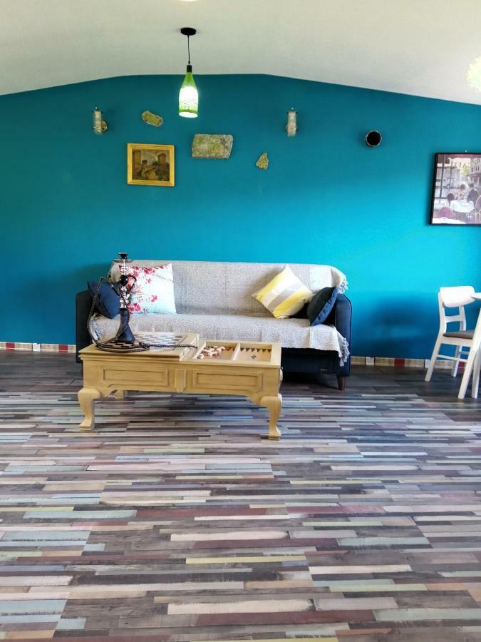Sakhli Laghamshi Hotel Местия Екстериор снимка