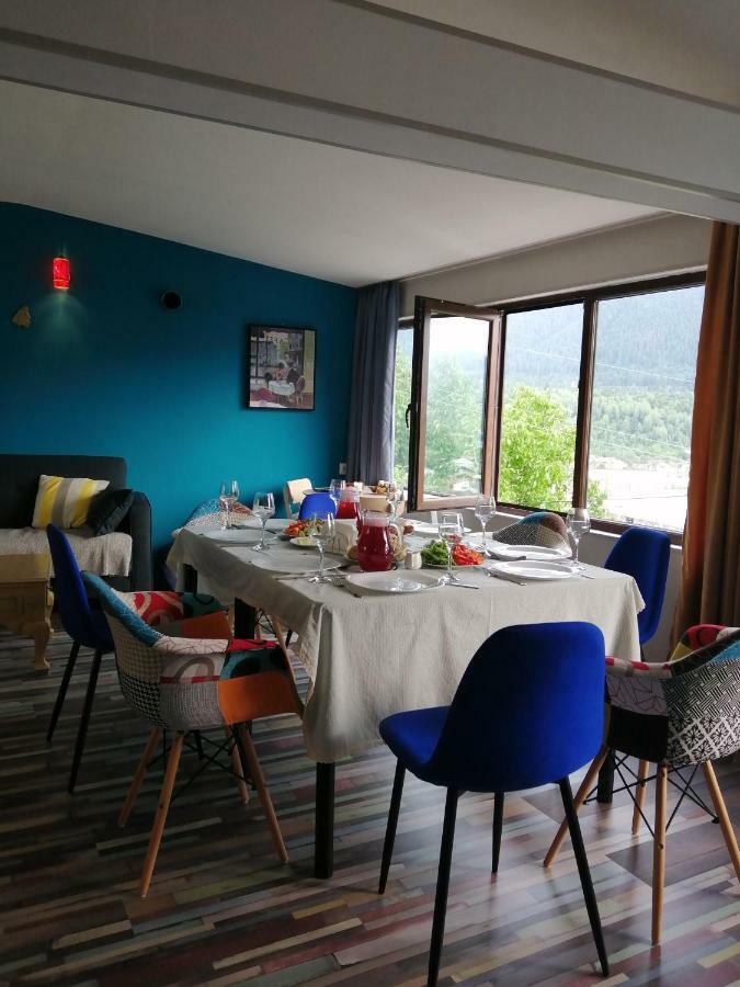 Sakhli Laghamshi Hotel Местия Екстериор снимка